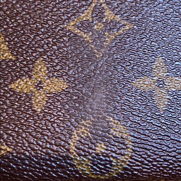 SOLD AUTHENTIC LOUIS VUITTON EMILIE ORANGE WALLET - Picture 8 of 8